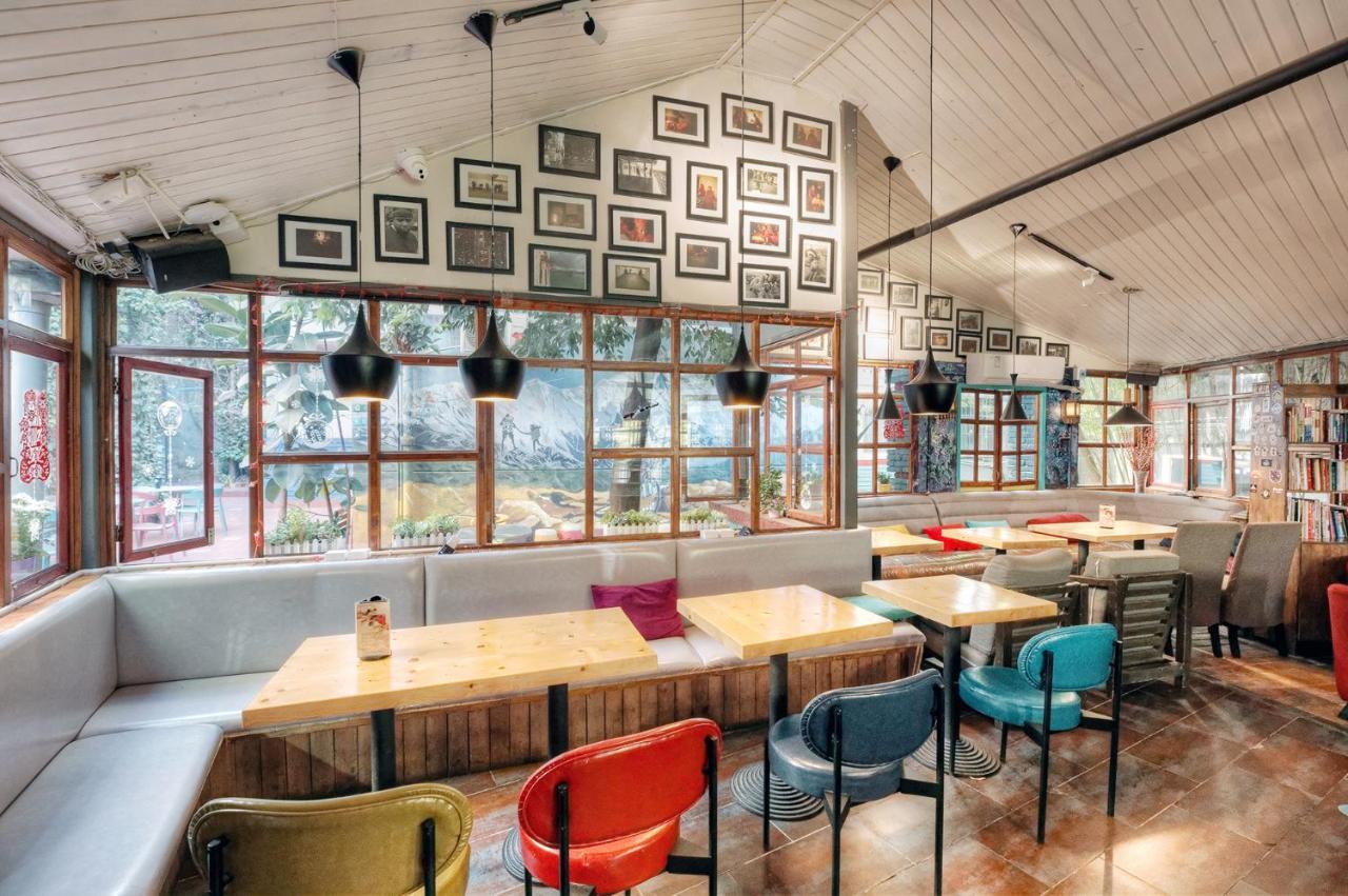 Kunming Upland International Youth Hostel Near The City Center ,2 Mins Walk To The Subway, 2 Mins Walk To The Green Lake, Close To Yuan Tong Temple, Old Street, Yunnan University, Convenient Payment And Visa Cards Are Accepted Bagian luar foto