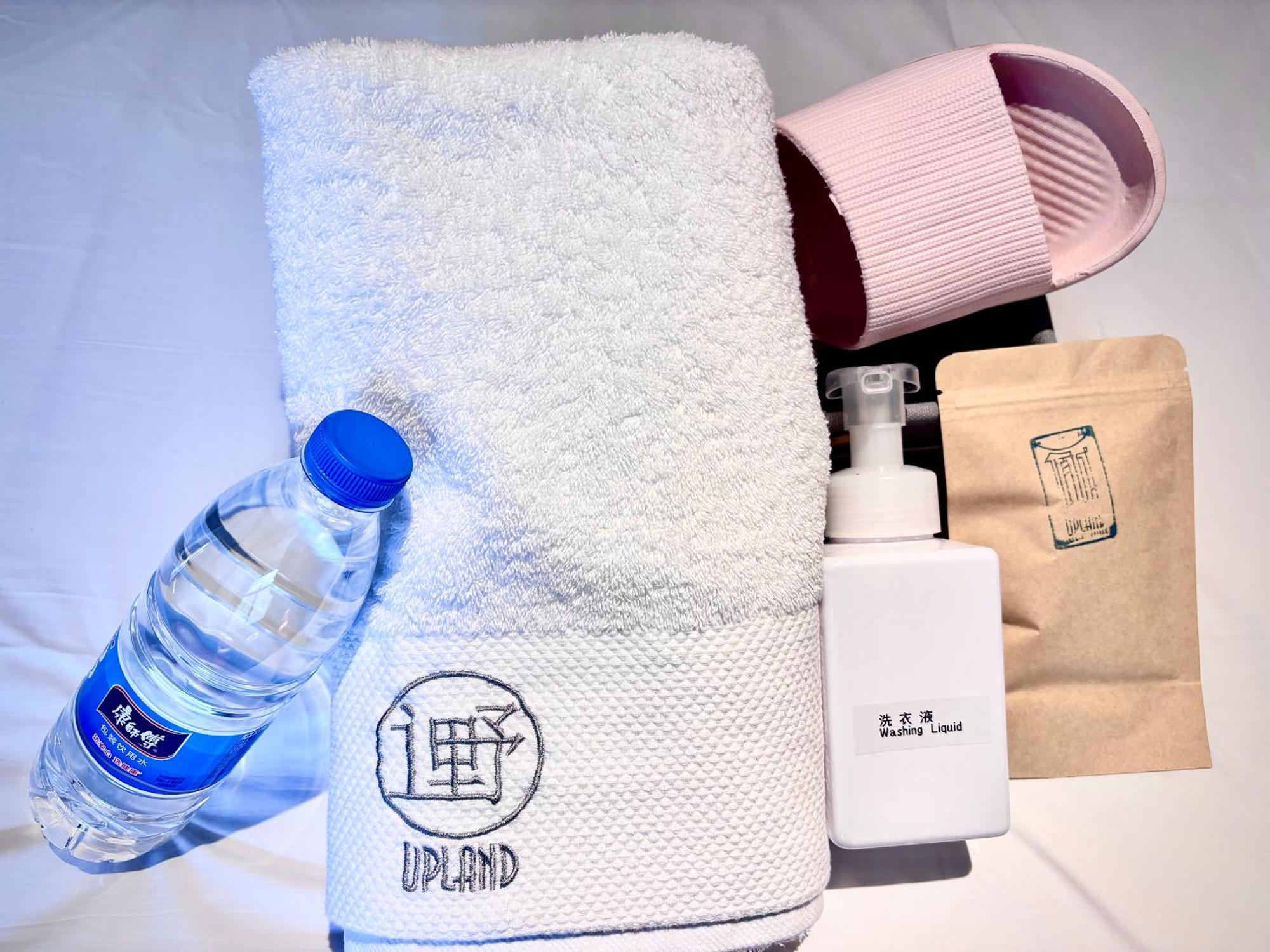 Kunming Upland International Youth Hostel Near The City Center ,2 Mins Walk To The Subway, 2 Mins Walk To The Green Lake, Close To Yuan Tong Temple, Old Street, Yunnan University, Convenient Payment And Visa Cards Are Accepted Bagian luar foto